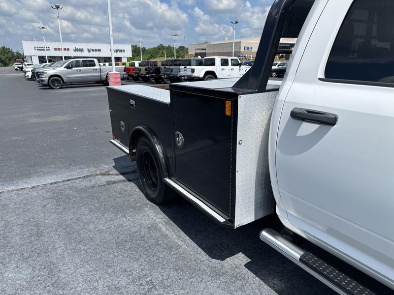 Used 2018 RAM 3500 Chassis TradesmanImage 5