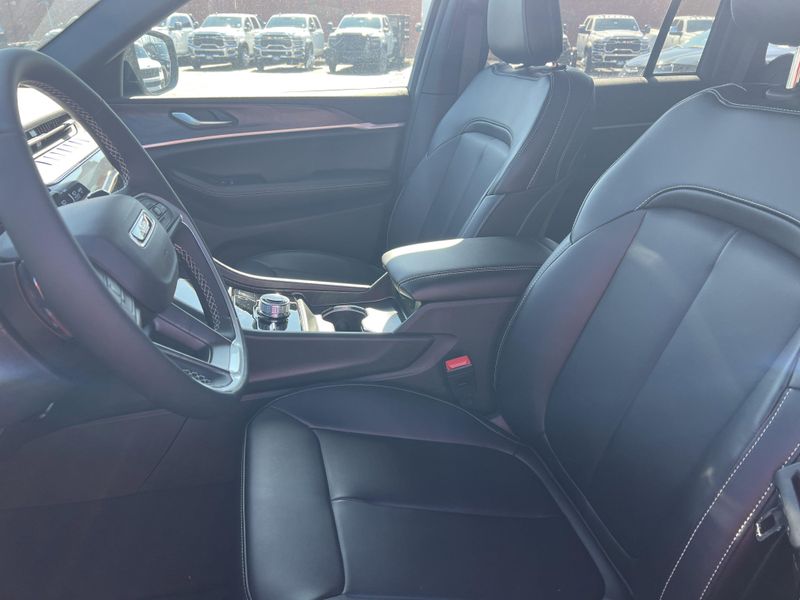 New 2026 Jeep Grand Cherokee Limited 4x4Image 18