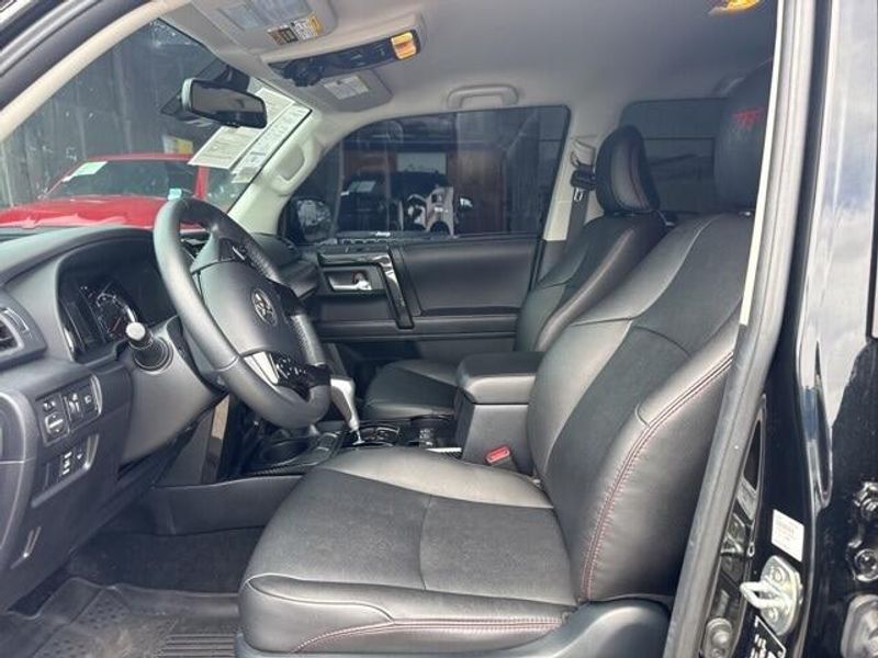 2023 Toyota 4Runner TRD Off-Road PremiumImage 7