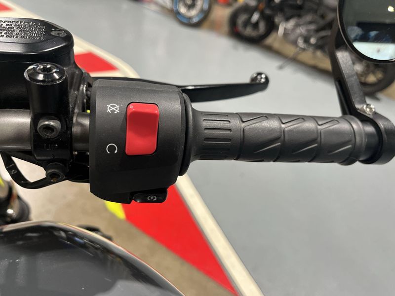 Used 2024 Kawasaki Eliminator Base Image 16