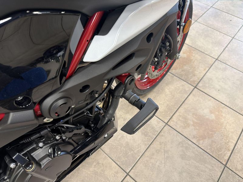 New 2026 Kawasaki Z500 SE ABS Image 29