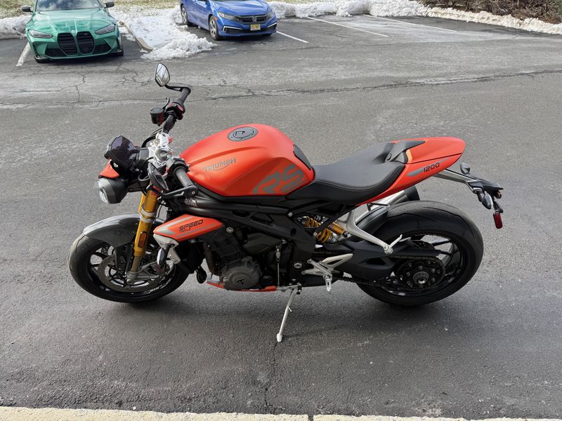 2023 Triumph Speed Triple 1200 RSImage 2