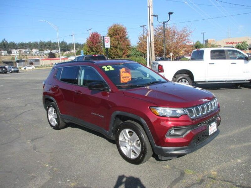 Used 2022 Jeep Compass LatitudeImage 5