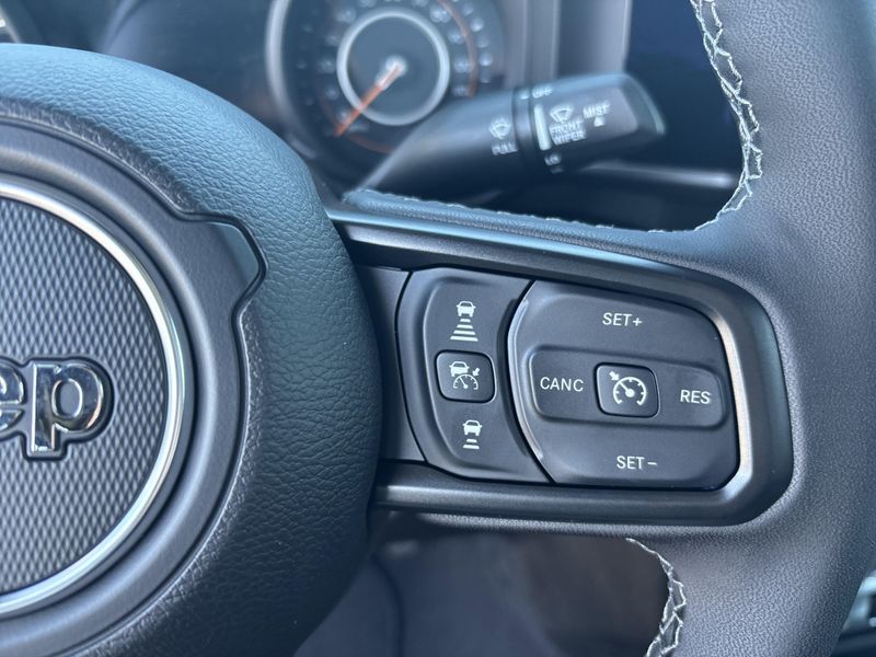 New 2026 Jeep Gladiator Mojave X 4x4Image 26