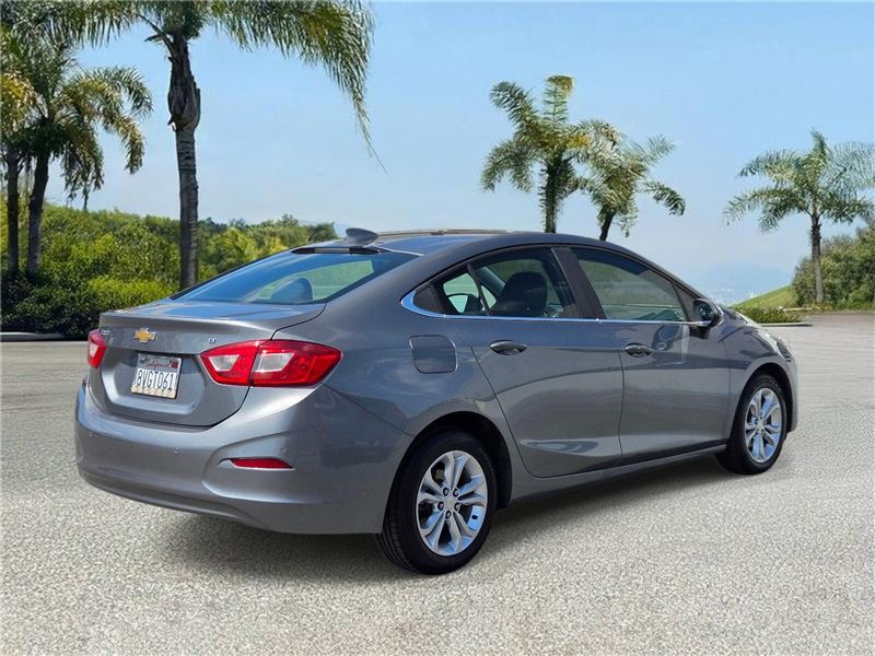 Used 2019 Chevrolet Cruze 4dr Sdn LT