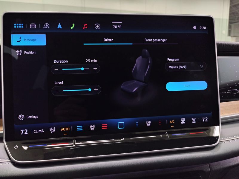 Used 2025 Volkswagen Tiguan SEL R-Line AWD w/Sunroof/NavImage 20