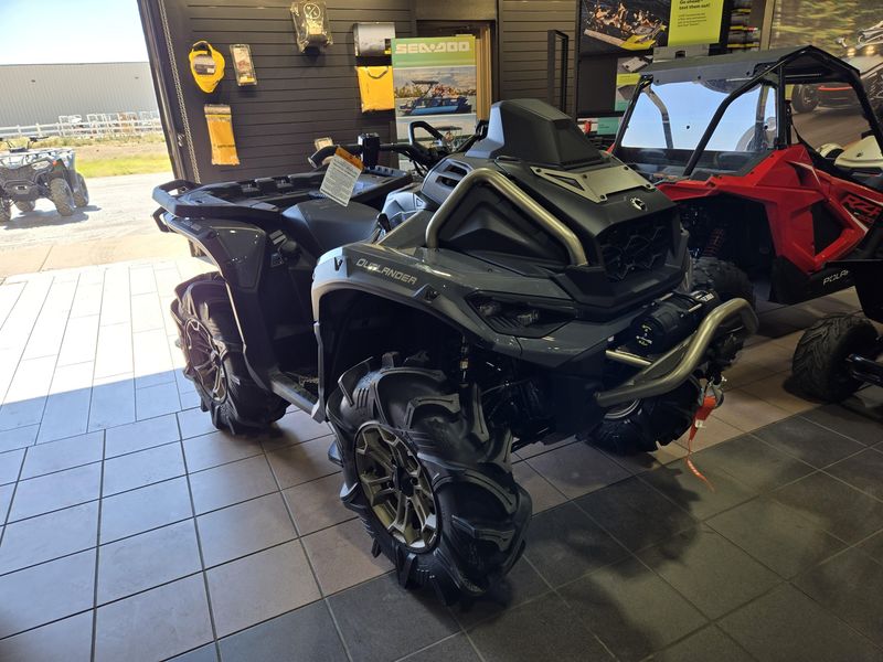 NEW 2026 CAN-AM OUTLANDER X MR 1000R Image 1