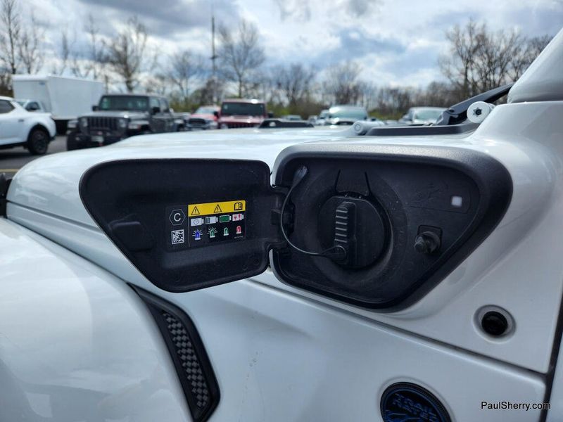 Used 2025 Jeep Wrangler 4xE Sahara