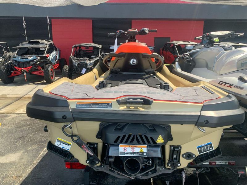 New 2025 Sea-Doo RXT-X 325 (SOUND SYSTEM) Image 11
