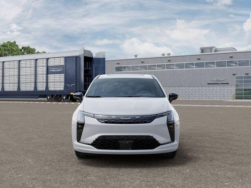 New 2027 Chrysler Pacifica LimitedImage 6