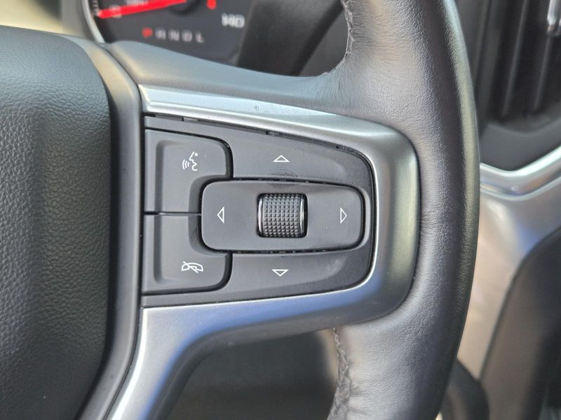 Used 2022 Chevrolet Silverado 1500 LTD 2WD Crew Cab 147 LT
