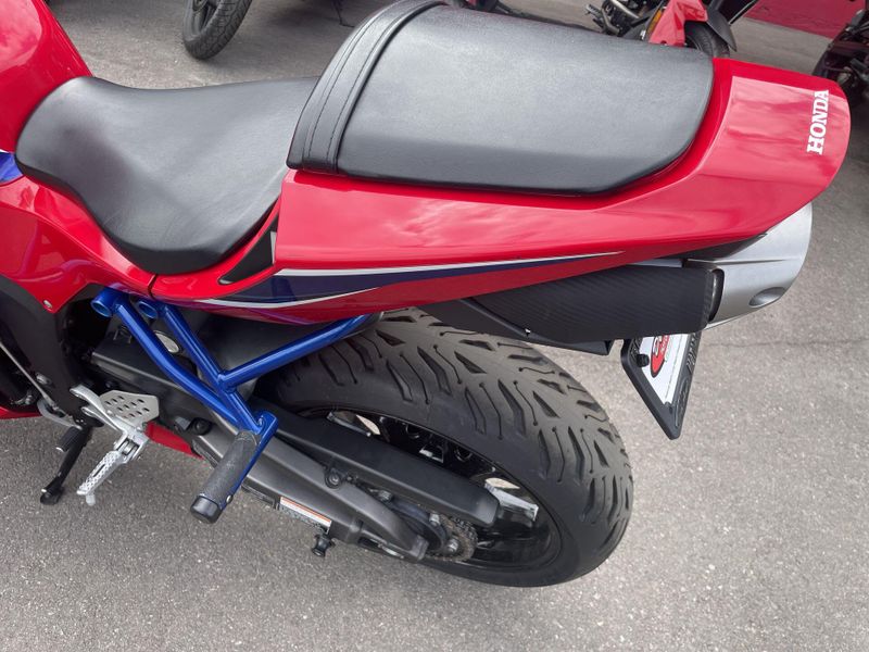 Used 2021 Honda CBR600RR Image 18
