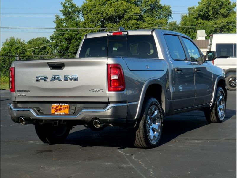 2025 RAM 1500 Big Horn Crew Cab 4x4 5