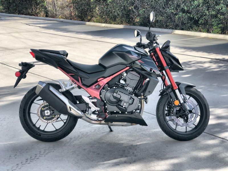 New 2026 Honda CB750 HORNET E-CLUTCH Image 18
