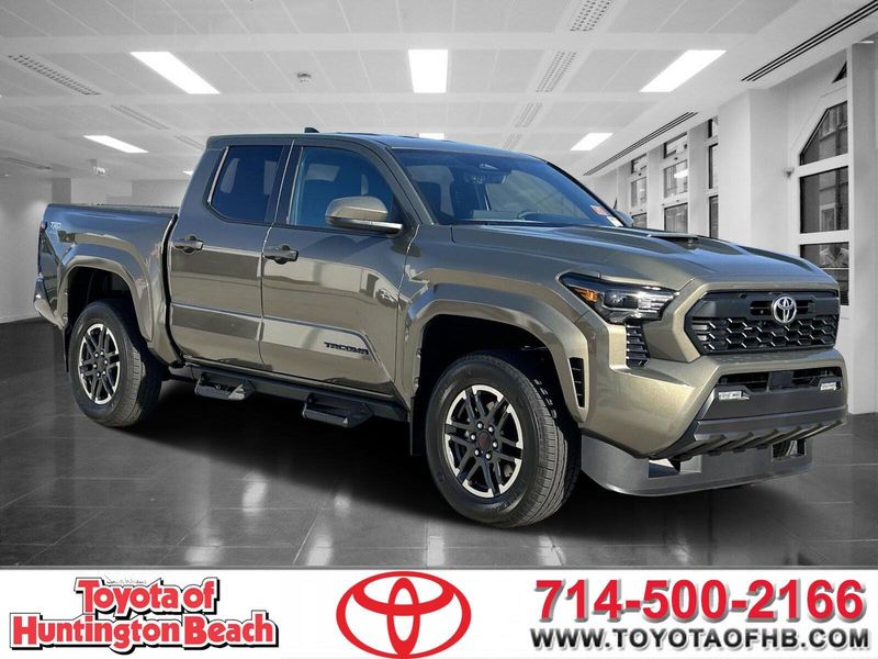 2024 Toyota Tacoma TRD SportImage 1