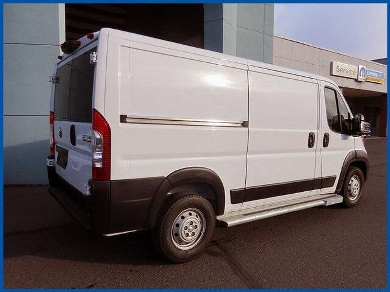 2023 RAM ProMaster 2500 BaseImage 6