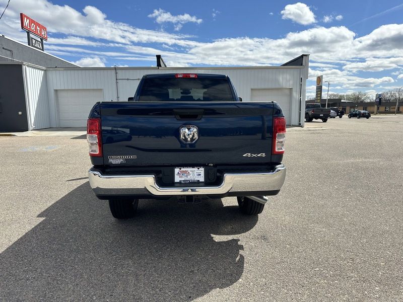 2024 RAM 2500 Big Horn Crew Cab 4x4 6