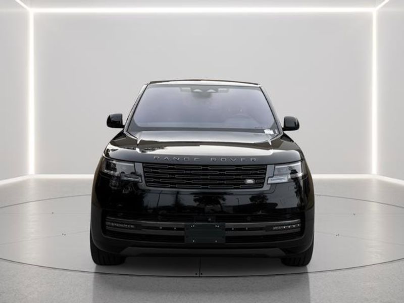 Used 2023 Land Rover Range Rover SE
