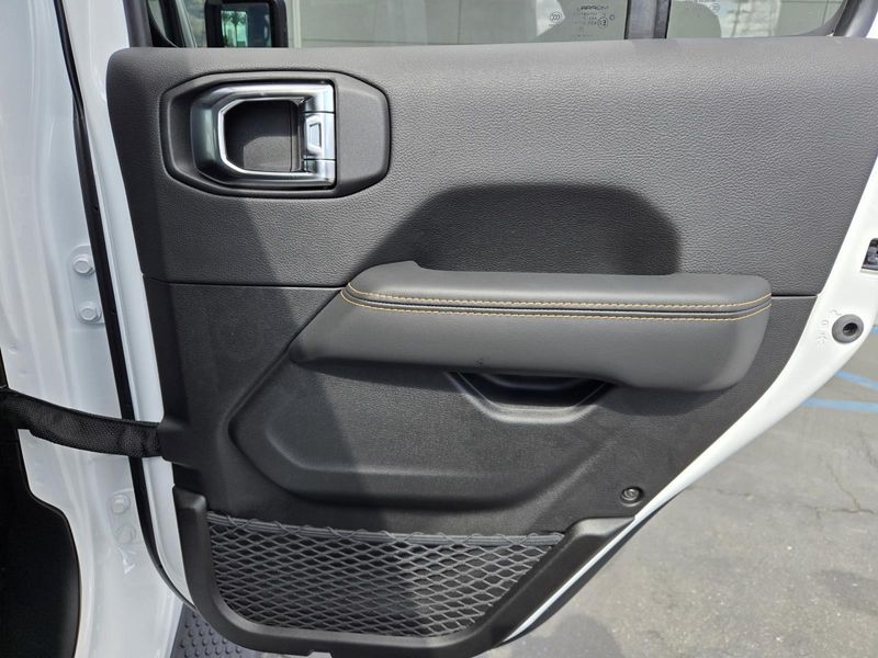 New 2025 Jeep Wrangler 4-door Sahara