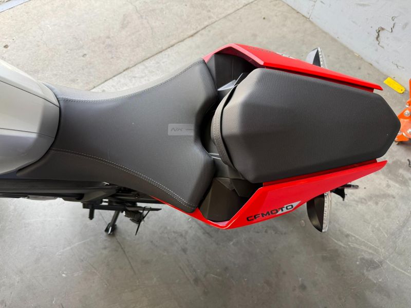 New 2025 CFMOTO 300NK Image 15