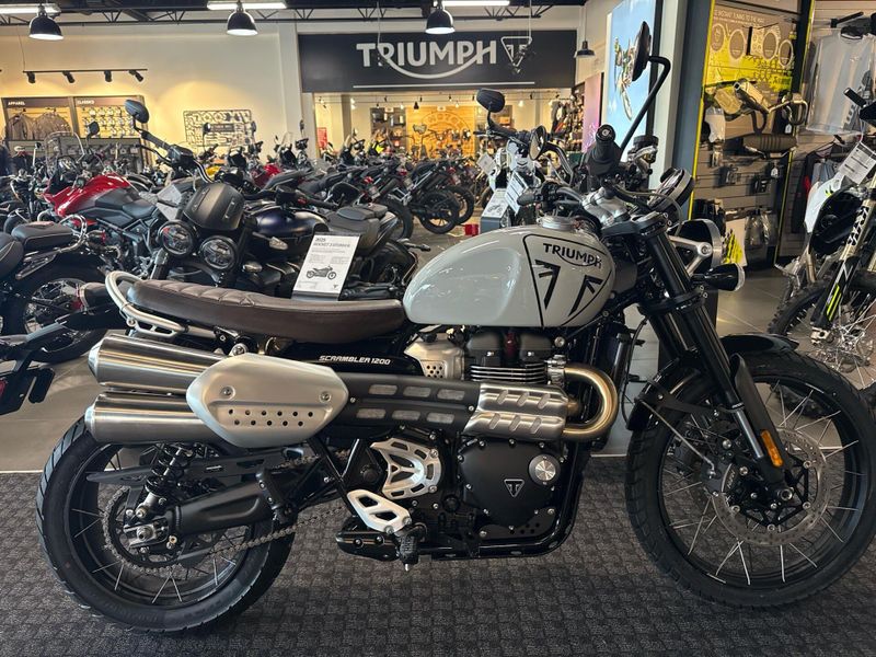 2025 Triumph Scrambler 1200 X