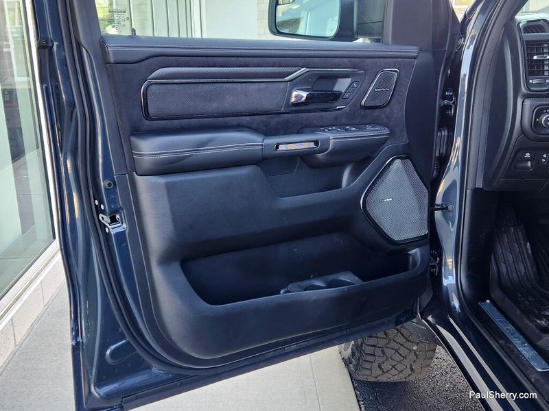 New 2026 RAM 1500 Rho Crew Cab 4x4 5'7' Box