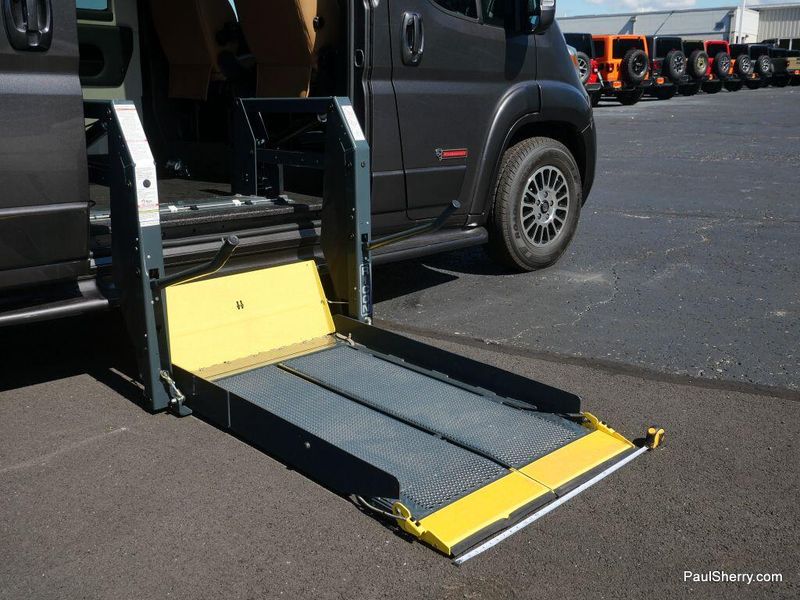 New 2024 RAM Promaster 1500 Slt+ Cargo Van Low Roof 136' Wb