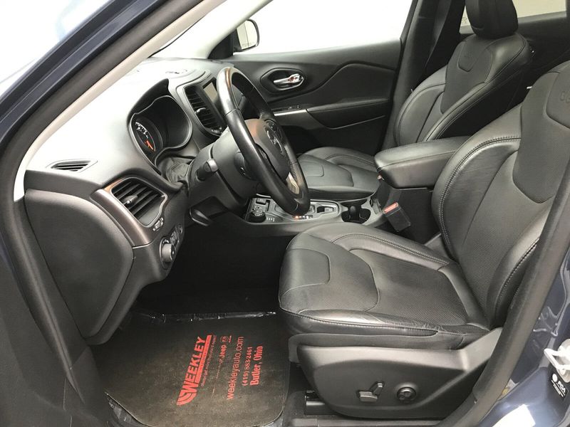 2021 Jeep Cherokee Latitude LuxImage 4