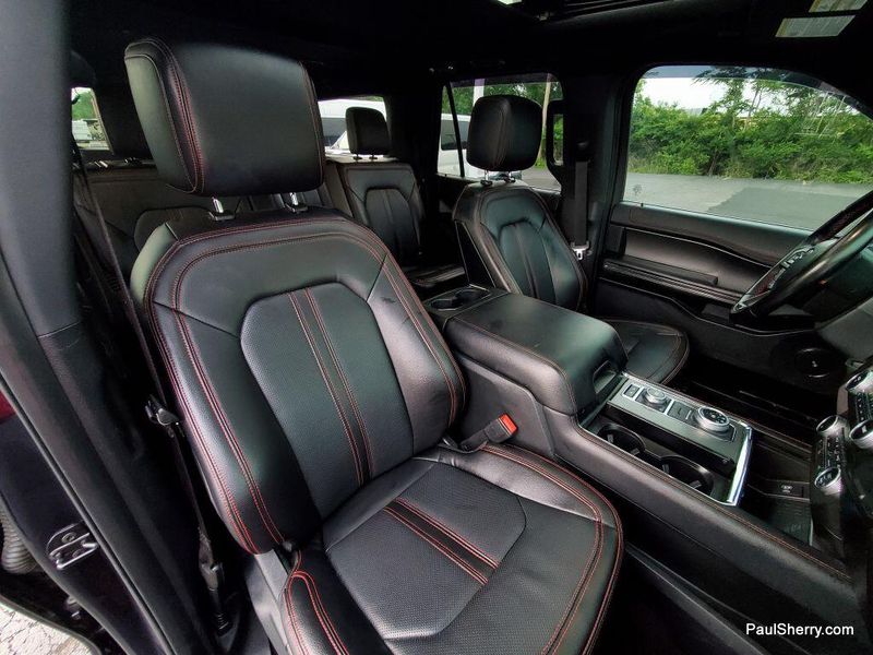 2021 Ford Expedition Limited Stealth EditionImage 24