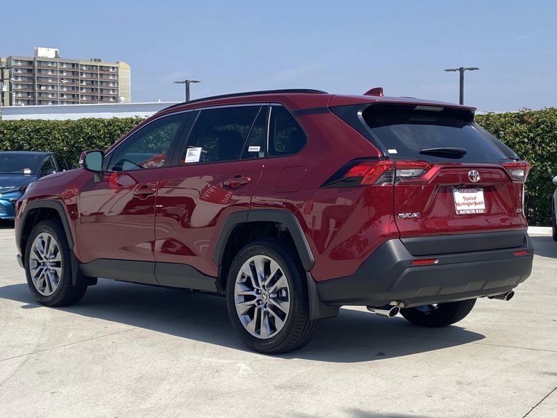 New 2025 Toyota RAV4 XLE PremiumImage 4