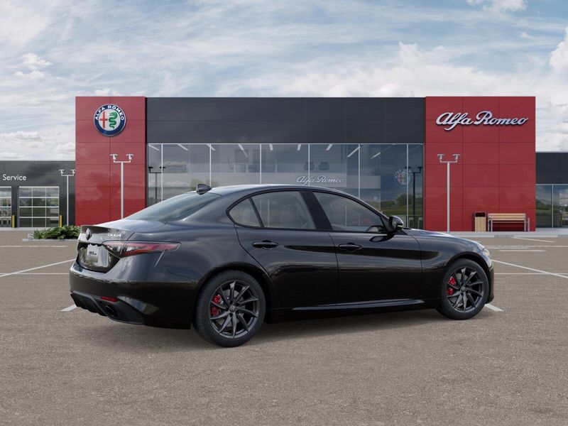 New 2025 Alfa Romeo Giulia RwdImage 28
