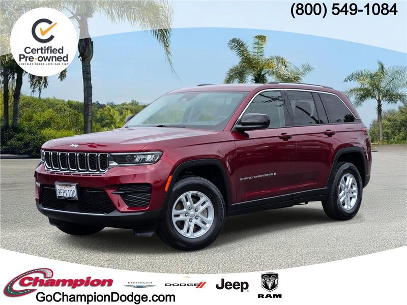 Used 2023 Jeep Grand Cherokee Laredo 4x2