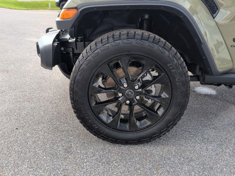 2025 Jeep Gladiator Nighthawk 4x4Image 7