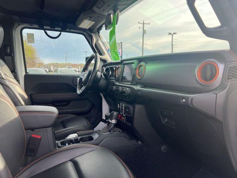 2022 Jeep Gladiator MojaveImage 22