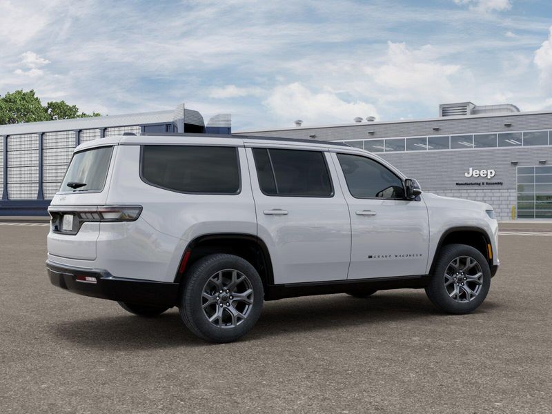 2026 Jeep Grand Wagoneer Limited Altitude 4x4Image 2