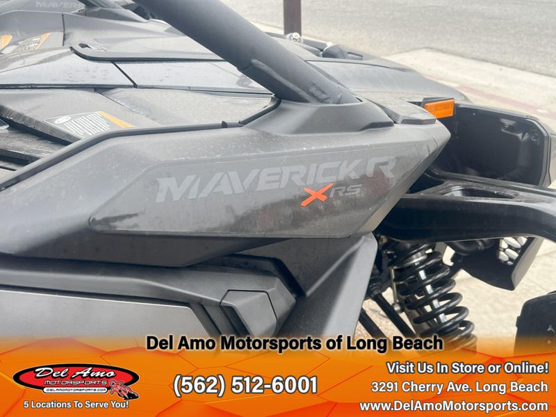 2025 Can-Am MAVERICK R MAX X RS 999T DCTImage 16