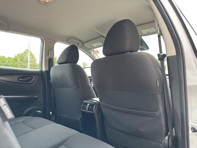 2022 Nissan Rogue Sport SImage 18