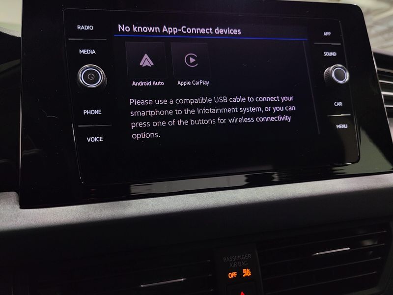 Used 2026 Volkswagen Jetta SE w/SunroofImage 18