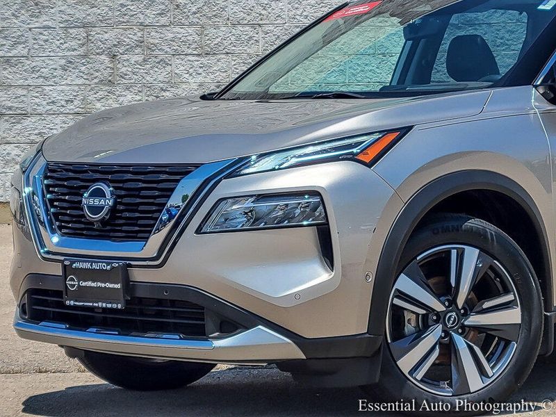 2023 Nissan Rogue AWD Platinum photo 2
