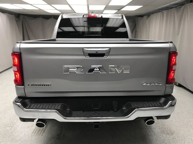 New 2025 RAM 1500 Laramie Crew Cab 4x4 5
