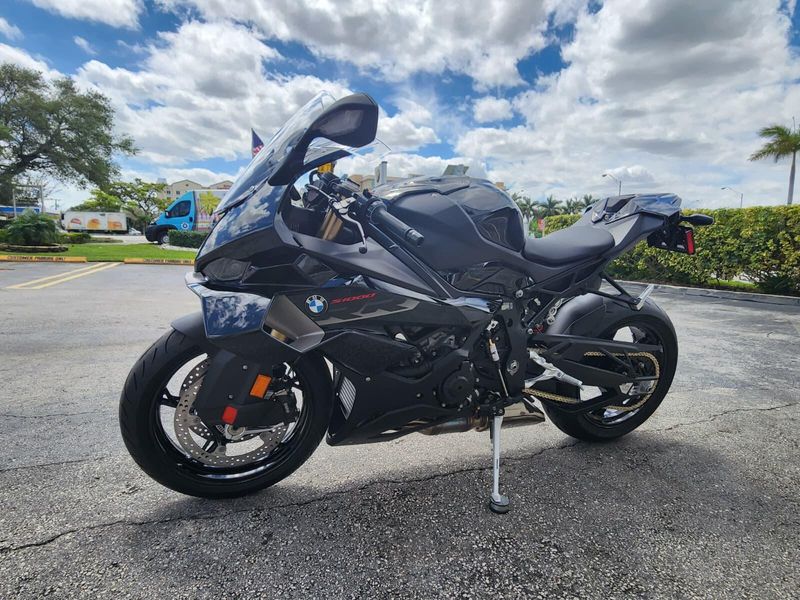 2026 BMW S 1000 RRImage 4