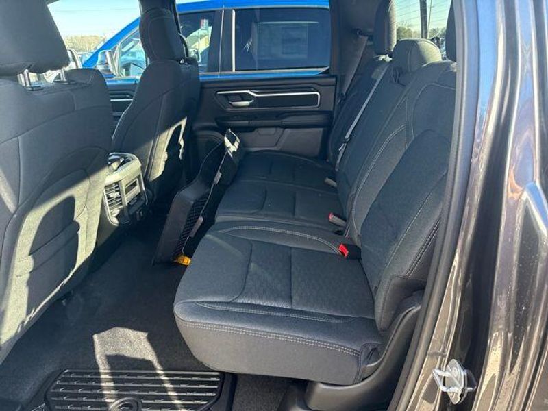 2026 RAM 1500 Big Horn Crew Cab 4x4 5'7' Box