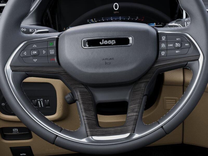 New 2026 Jeep Grand Cherokee L Limited 4x4Image 19