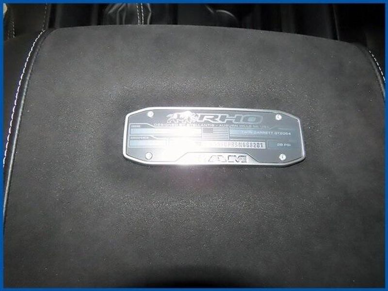 2025 RAM 1500 RHOImage 16