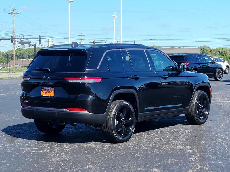 New 2027 Jeep Grand Cherokee Limited 4x4