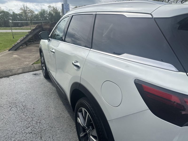 2023 INFINITI QX60 LuxeImage 11