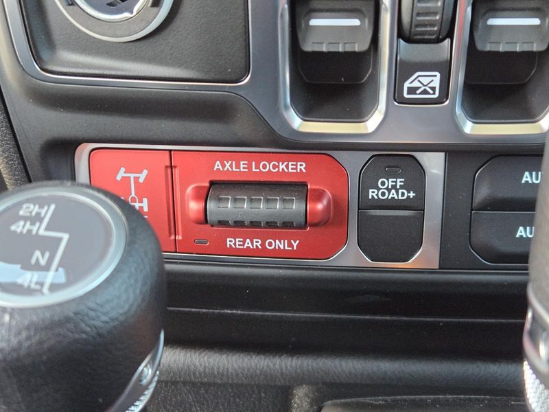 New 2026 Jeep Gladiator Willys 4x4