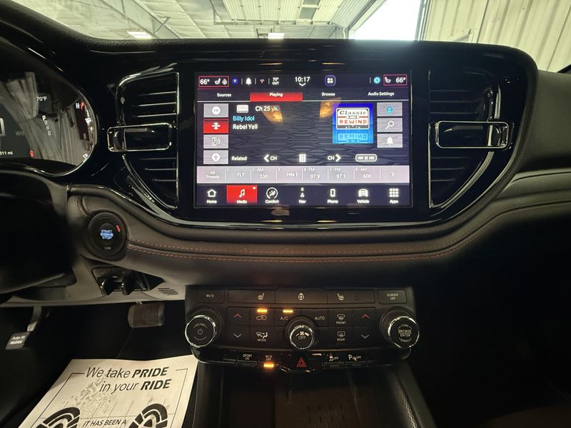 Used 2025 Dodge Durango R/TImage 23