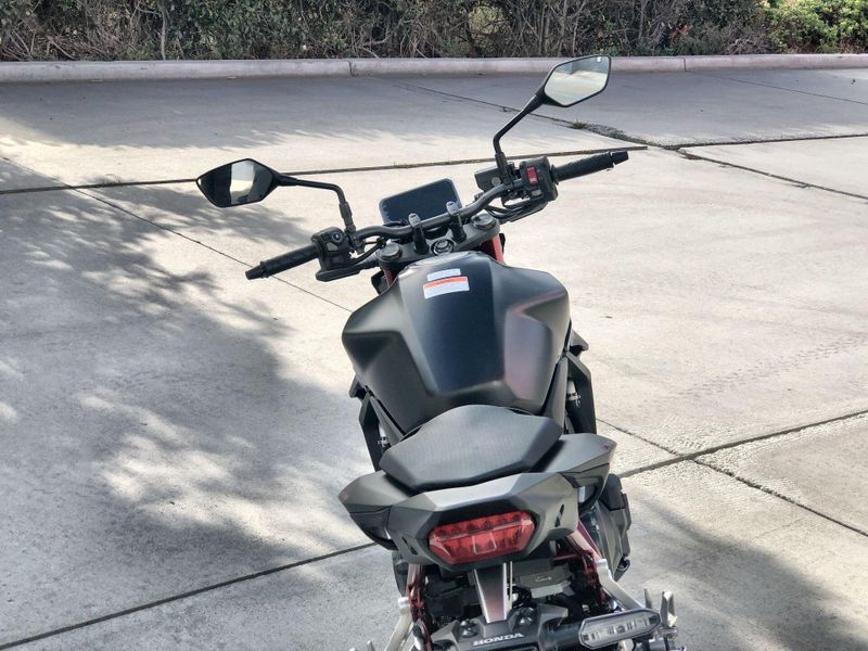 New 2026 Honda CB750 HORNET E-CLUTCH Image 25