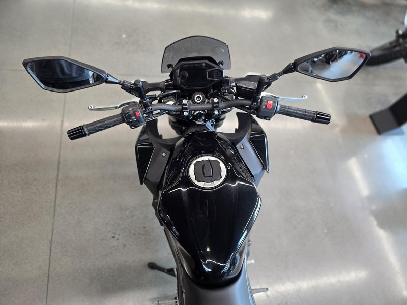 Used 2025 Kawasaki Z500 ABS 